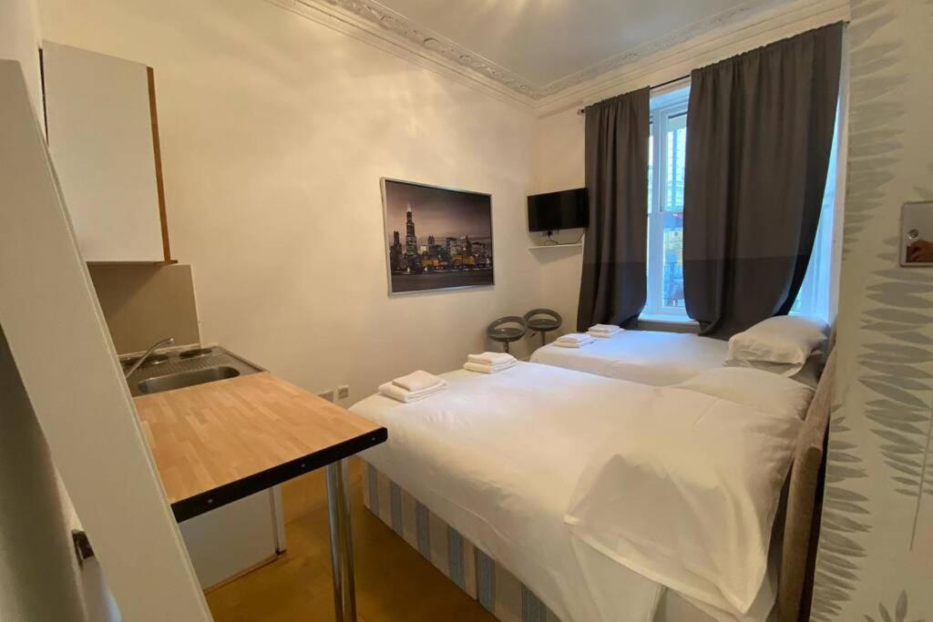 F6-Comfy Ground Flr Studio Fits 4- Near Paddington London Bagian luar foto
